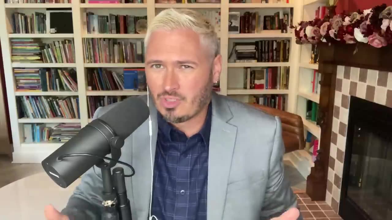 Kamala Goes NUCLEAR On Trump In Rally Speech _ The Kyle Kulinski Show