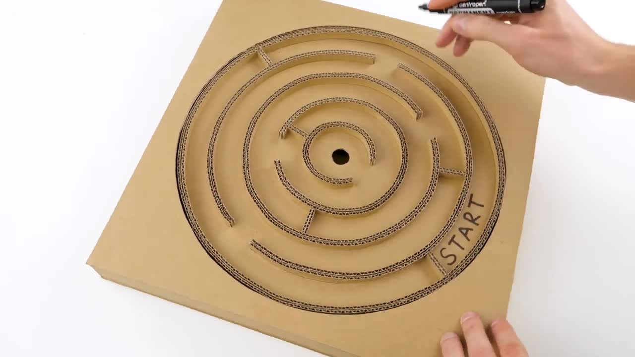 DIY Amazing Maze Team Game