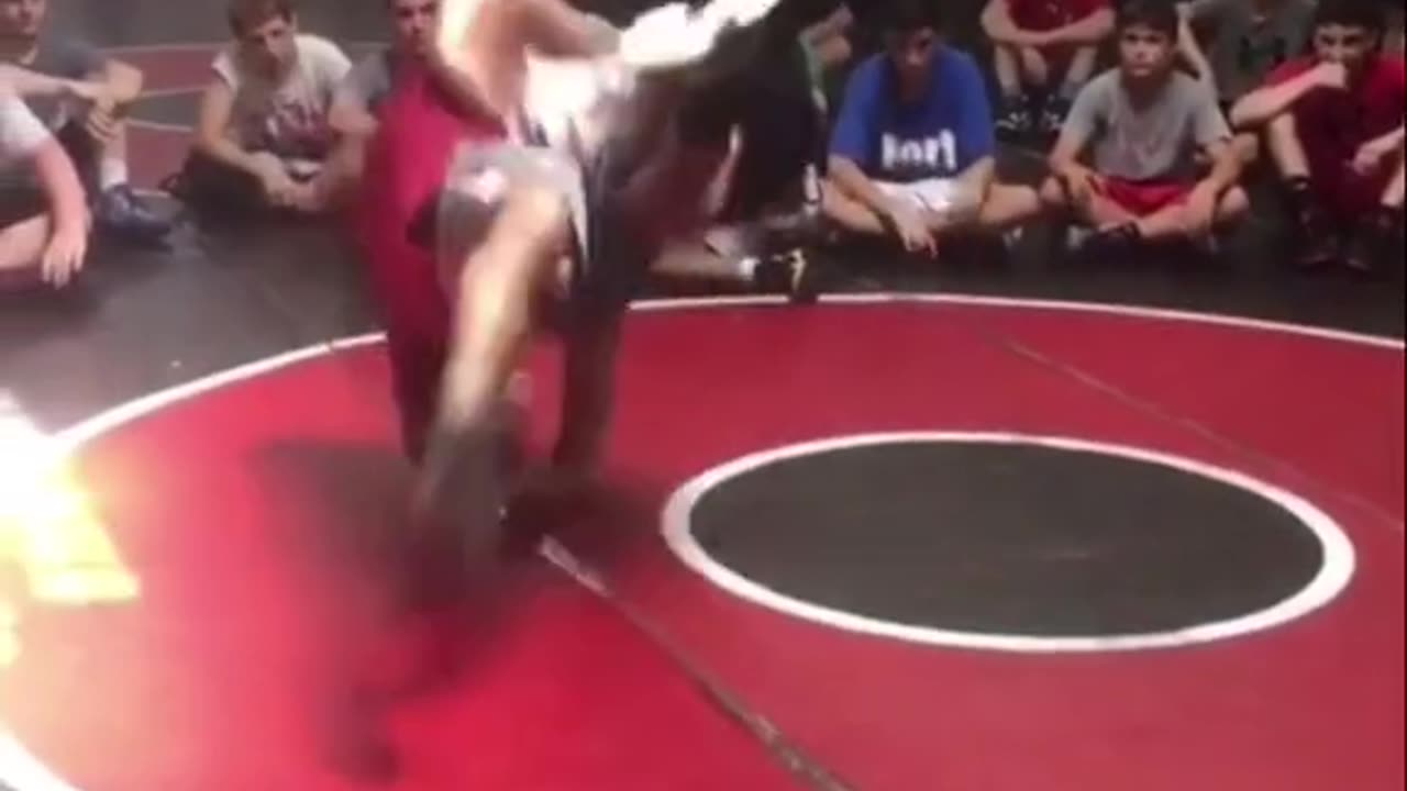 Harvard Assistant Coach Muzzafar Abdurakhmonov Demonstrates Lace Throw