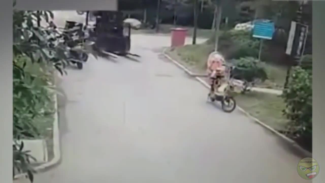 Work Fails Compilation | Bad Day At Work | Try Not To Laugh