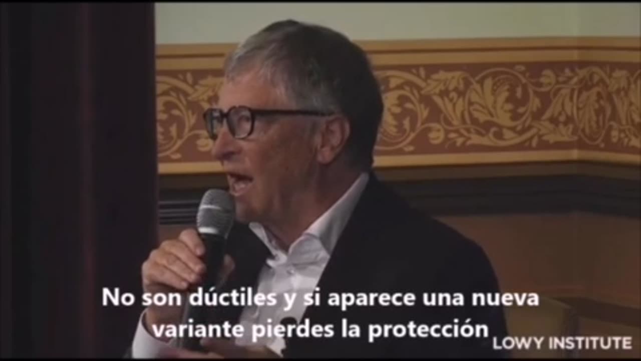 BILL GATES - LA VACUNA NO SIRVE--- JAJA