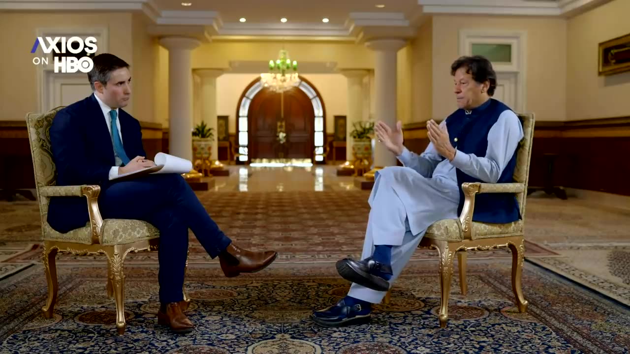 Pakistan’s prime minister says “smart lockdowns” helped mitigate coronavirus spread | Axios on HBO