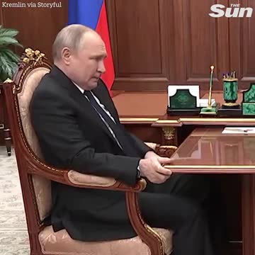 Putin Fuels Parkinson’s Rumors After Shocking Video Trends