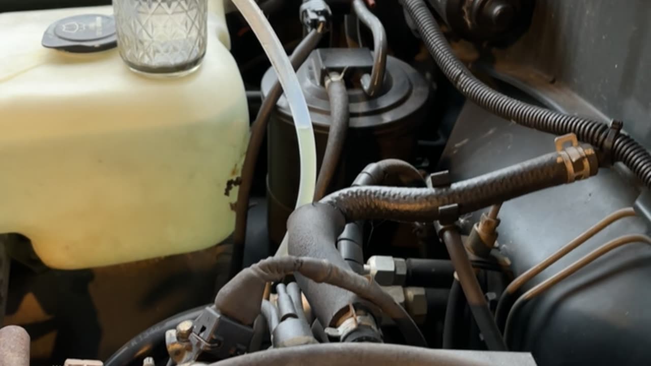 Toyota Clutch & Brake Bleeding Trick