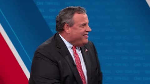 Chris Christie takes aim at Trump during CNN town hall