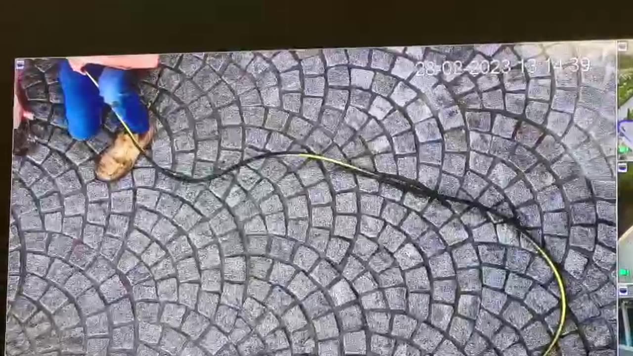 How to deal with paving stone