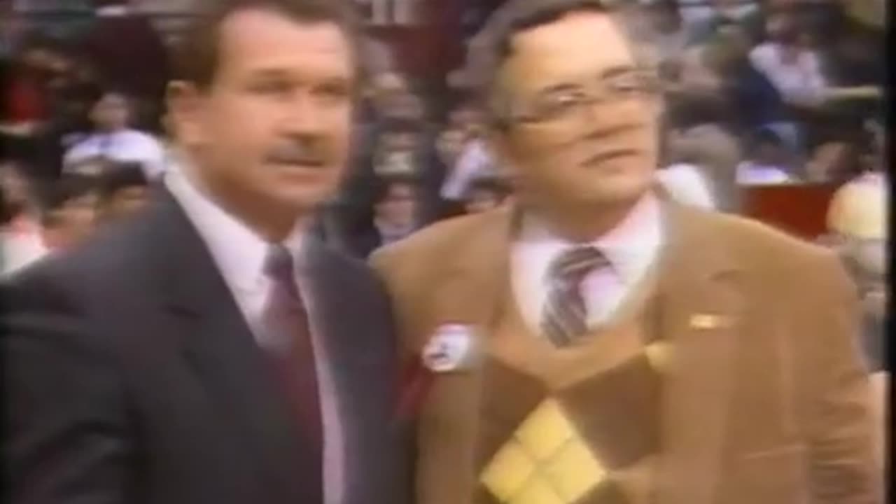 March 5, 1987 - Mike Ditka at Chicago Bulls Game