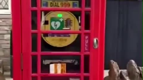 Phone Booths Converted into Defibrillation Station