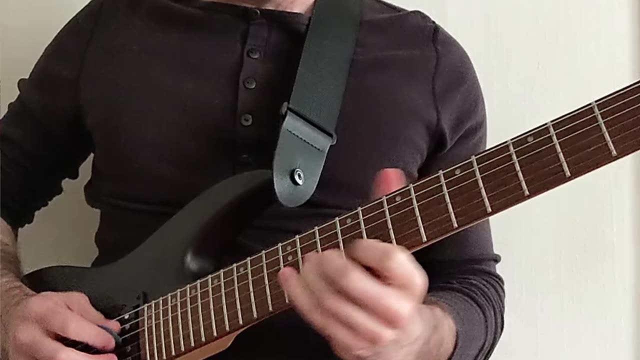 7/8 Metal Riff - Use it during Solos :) Guitar Performance