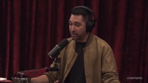 🚩 Joe Rogan & Dave Smith on How U.S. Intelligence Agencies Propagandized the American People to Sway the Last Two Elections