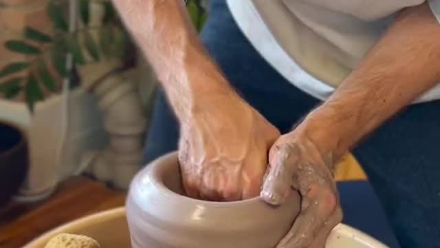 Decided to keep this one #pottery ##satisfying##asmr