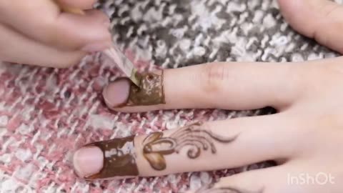 Hand drawing with henna.