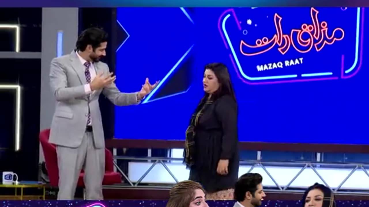 Bulbula Ki MOMO na sabh Ko khoun hasaya😅😂🤣
