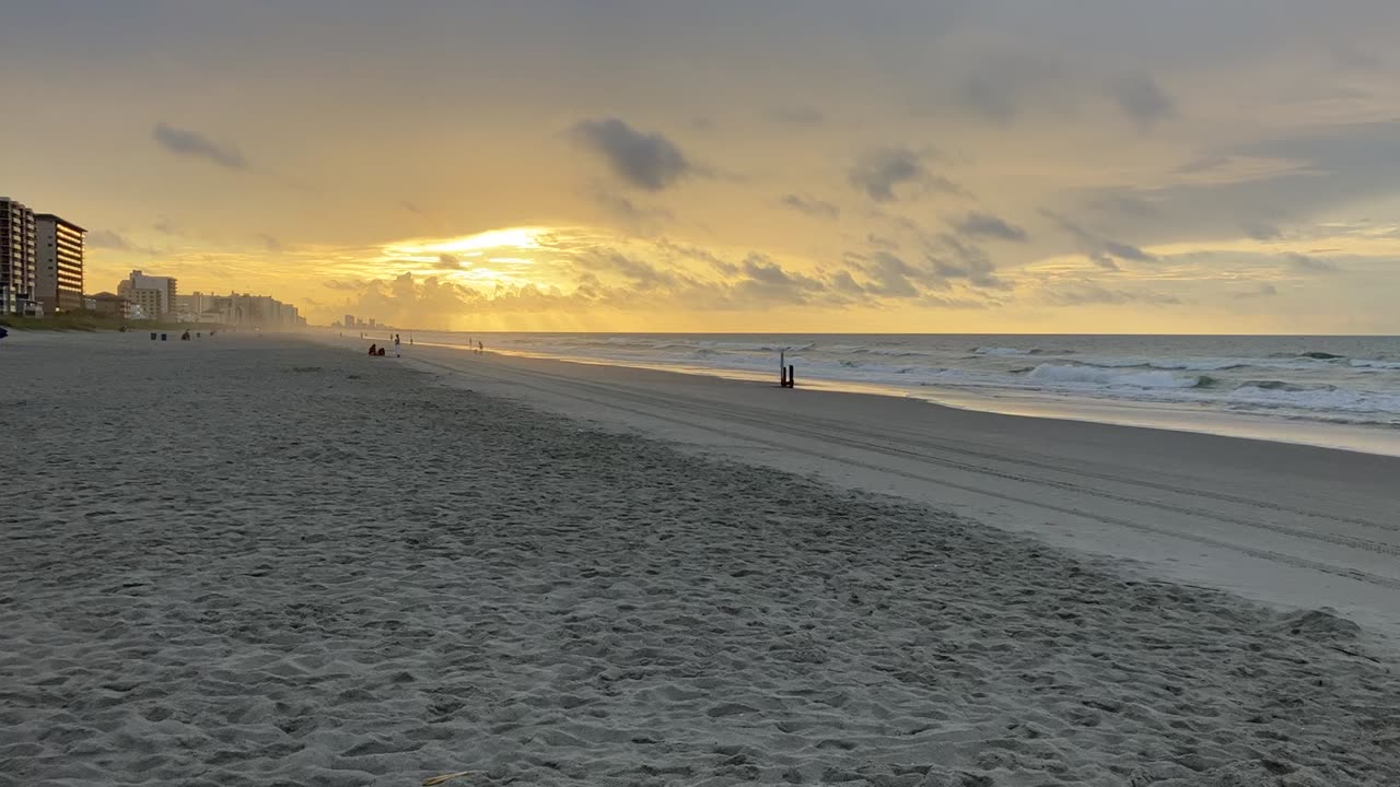 Beach. Relaxing. Wind. Ocean. Sunrise.