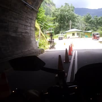 Bike ride Tunnel Ramboda