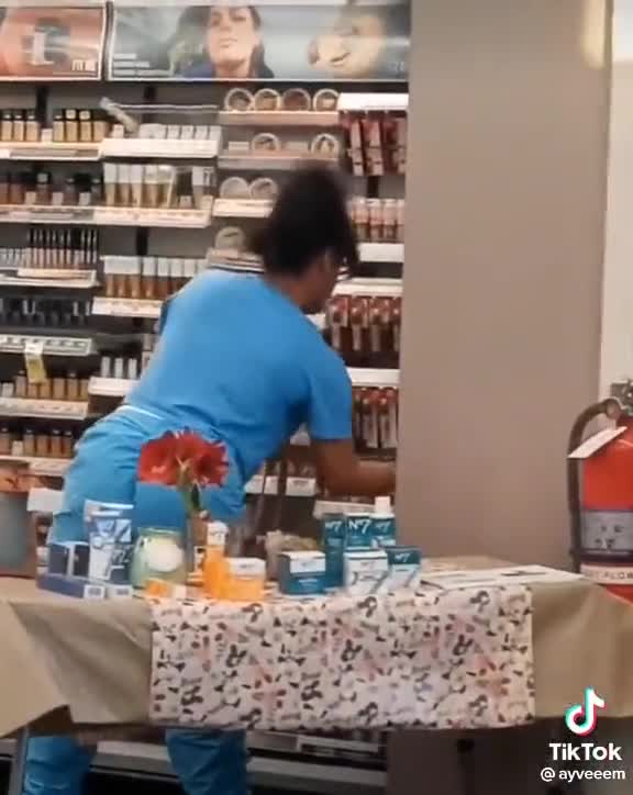 Roubo permitido até US$ 950 na Califórnia