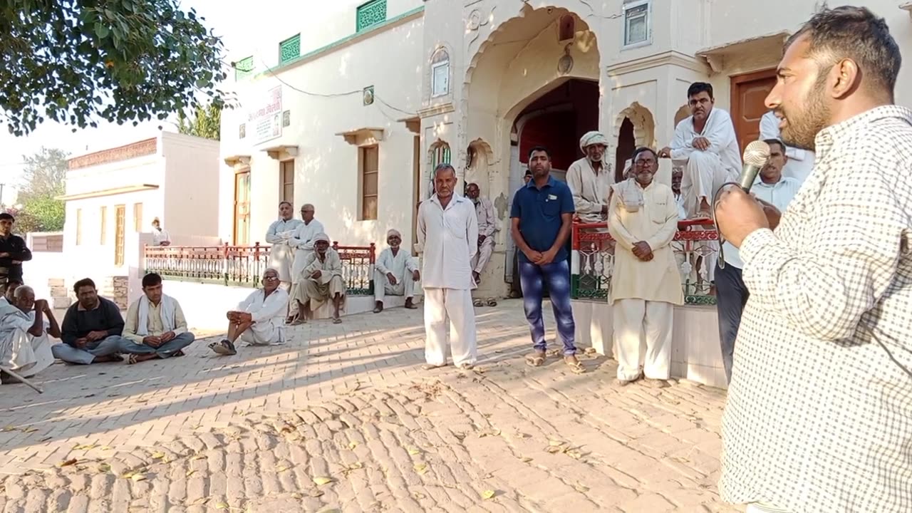 Kishan mhapanchayat ko lekar gramin jansampark