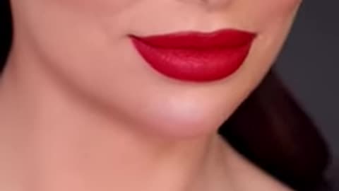 Red Gorgeous Makeup #short