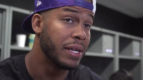 Locker Room Sound_ Jordan Hicks _ Vikings-Eagles Week 2