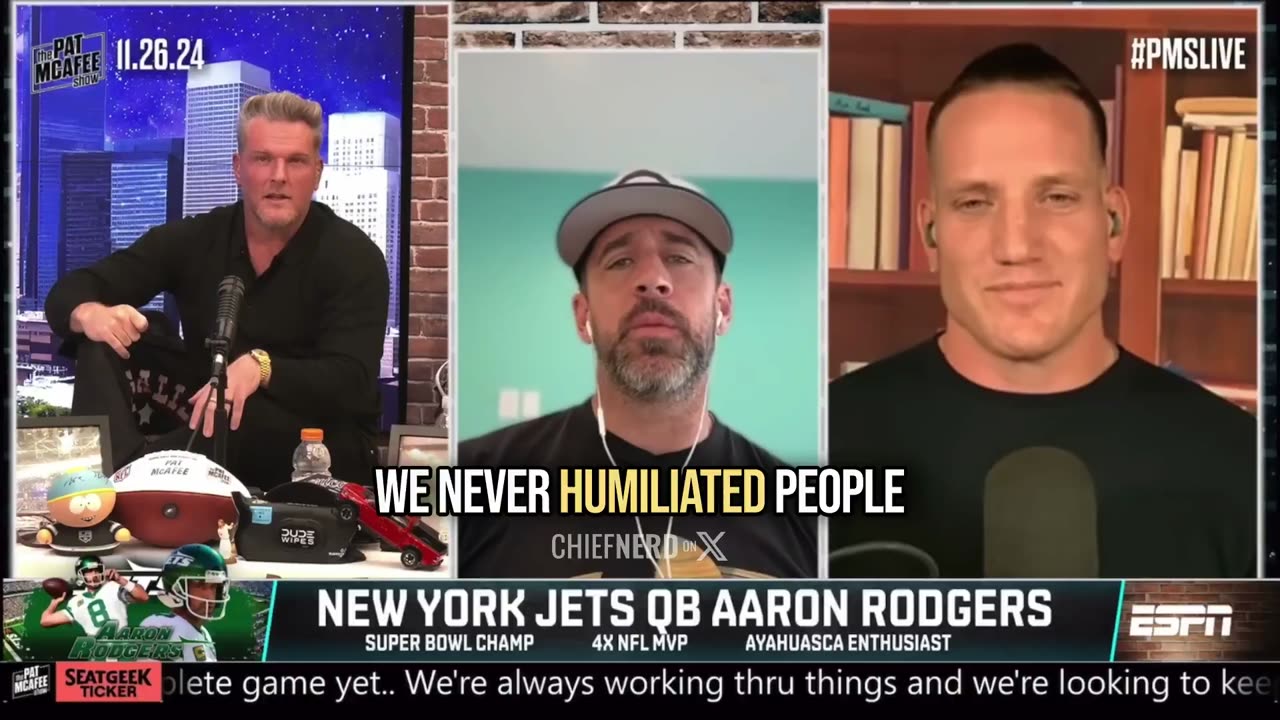 🔥 Aaron Rodgers Says He's Still Waiting For an Apology from Covid Tyrants