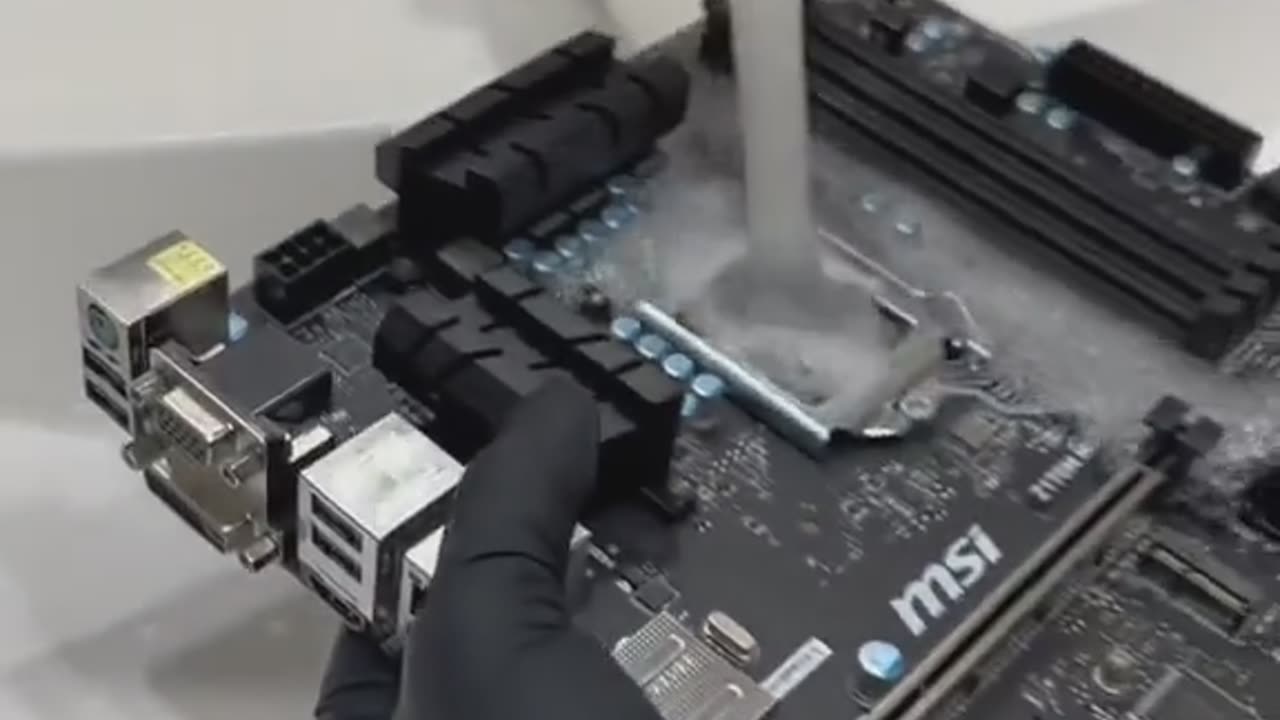 Perfect technique to cool down your overheating #PC .... #funny #funnyshorts #shorts #pcjokes