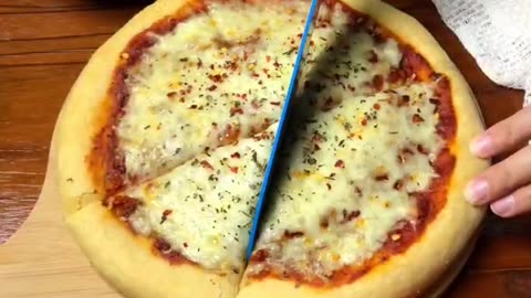 How to cook pizza 🍕 at home l Domino's Pizza 😄 l delicious pizza cook l