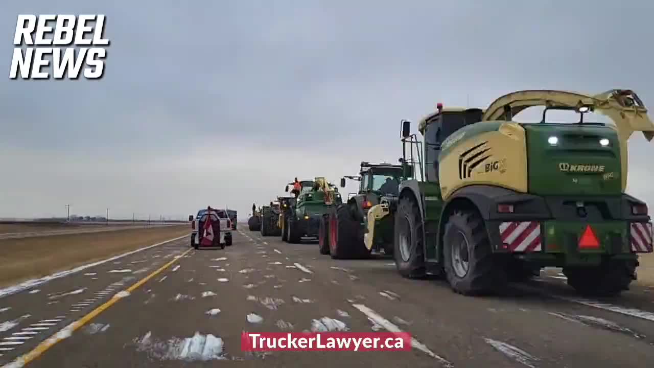 Coutts Convoy Leaves, But Police Checkpoint Is Checking Driver's Licenses And Plates