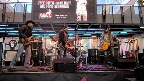 Goodnight Carnage "Shovin'"