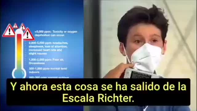 MIDIENDO EL DIOXIDO DE CARBONO AL INTERIOR DE LA MASCARILLA DE UN NIÑO