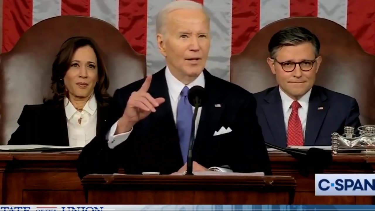 MARINE FATHER YELLED AT BIDEN!