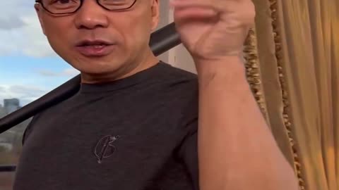20221128文贵先生GETTR： #共产党老杂毛：回不到两三年以前，大开杀掠不开杀掠都必死。特警也有家人，最后弄你们老杂毛的就是这些特警！