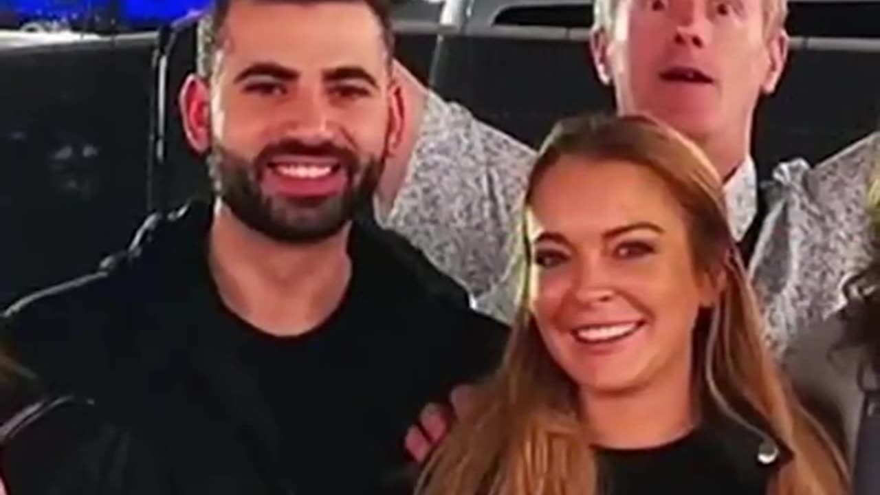 35-year-old Lindsay Lohan is getting married for the first time! 💍