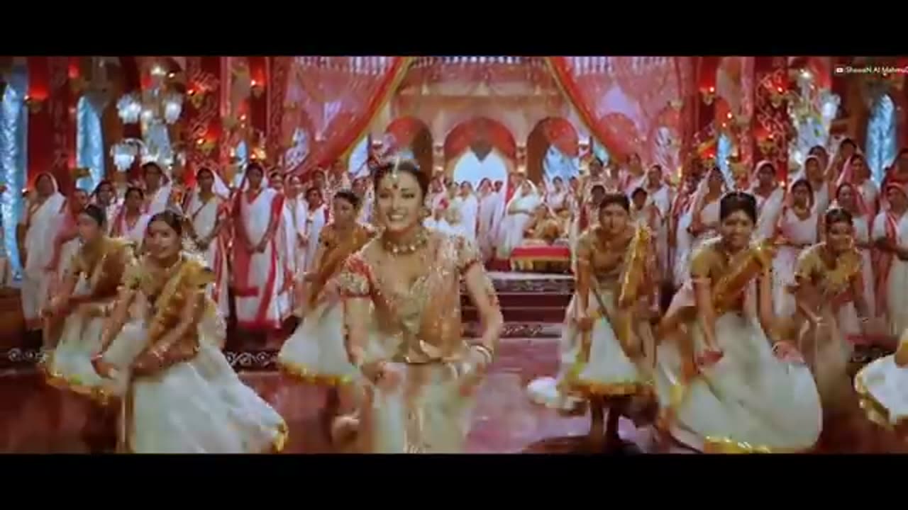Dola_Re_Dola_Re__4K_Video__Shahrukh_Khan__Aishwarya_Rai_,_Madhuri_Dixit__Devdas__90s_Songs