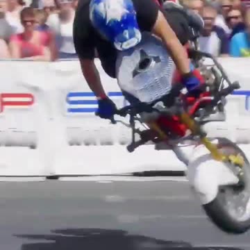 Stunt crash v2