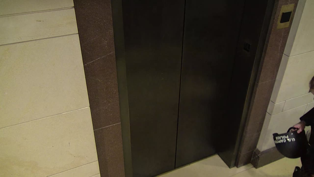 7026CVCSLElevatorLobbyAtriumSVC312_2021-01-06_13h40min00s873ms.mp4