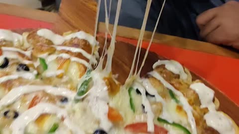 Crown Crust 🥶 Pizza 🍕