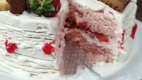 Strawberry Cake With Cream Cheese 🍓🎂