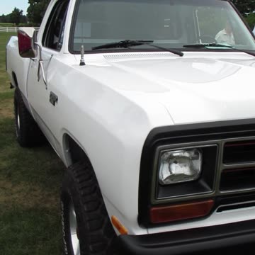 1986 Dodge W150