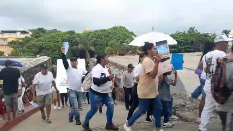 Protesta en Café del Mar