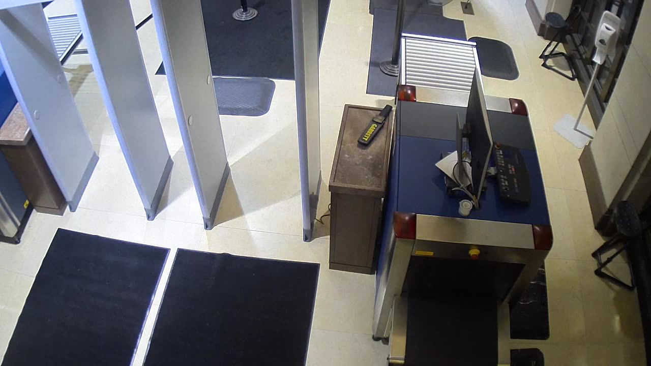 7153CVCULSScreeningLane4_2021-01-06_18h40min01s620ms.mp4