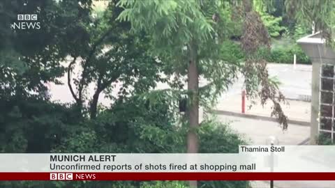 'Shots fired' in Munich shopping centre, German police deployed - BBC News