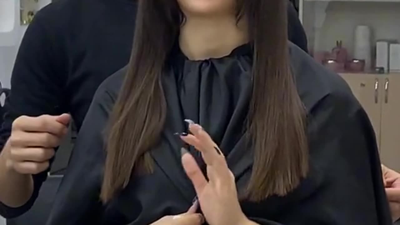 Beautiful girl hair trimming video