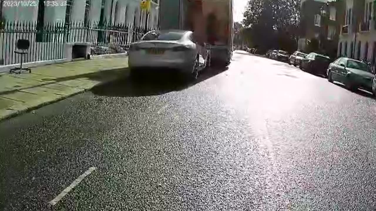 Cold Ride on a Sunny Day in the Leftist Lental Hood.