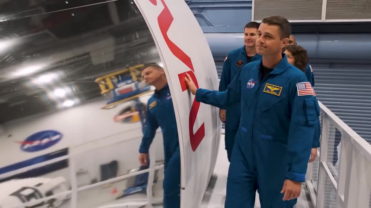 Artemis II_ Meet the Astronauts Who will Fly Around the Moon (Official NASA Video) (1).mp4