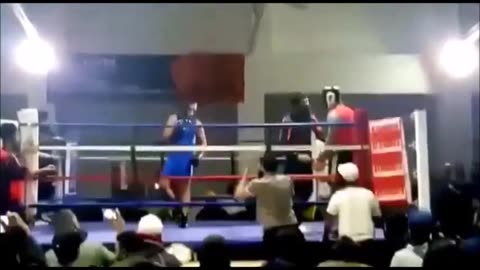 UK Sikh BOXING what could possibly go wrong