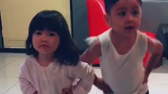Gavin Tiktok Dance with Sabel