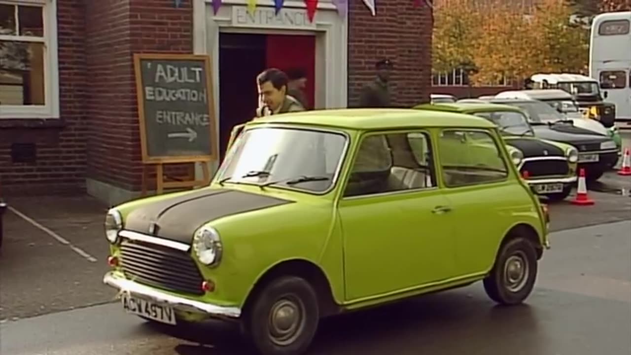 Mr bean army funny clip