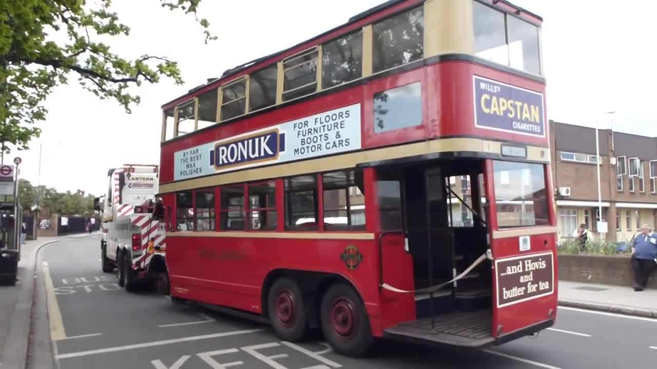 London Trolley Buses leaving Fulwell depot