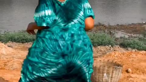 Who won this challenge A or B. I need your comments.