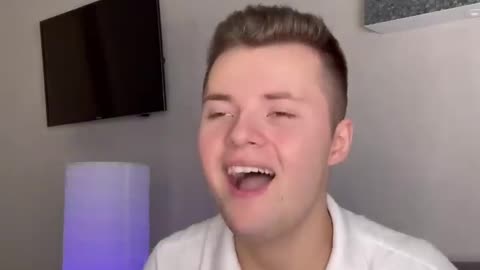 Как пьют газировку НОРМАЛЬНЫЕ_Я 😂 #shorts